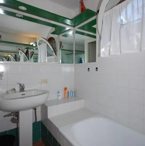 Bed and Breakfast Casa Mora Ρώμη