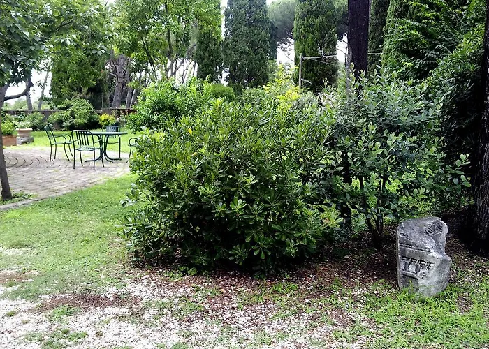 Casa Mora Bed & Breakfast *